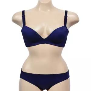 컬러의 매혹적인 볼륨 노와이어 누디스타일 AB컵 (WFJ6AUN)