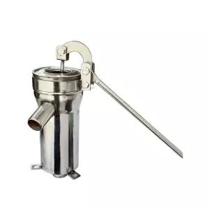 옛날 지하수 작두 펌프 우물 압력 재래식 수동 물펌프 양수기 정원