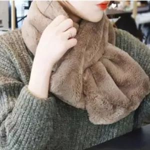 마니포근 색 개 숏 목도리 쁘띠 워머 여자 데일리 방한 털 고리