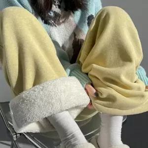 [라일리의류] Rly 루즈핏 여성 팬츠 기모 소재 편안한 겨울용 와이  44496184)