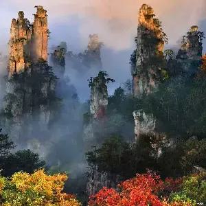 [스마트초이스]장가계/원가계 6일#고속열차 왕복 #천문산 + 칠성산케이블카 #귀곡+유리잔도 #발마사지 #관광지 중심 준5성급호텔 #리무진버스 #포토북 #특식6회