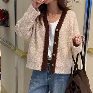 [난닝구] 키아보 배색뽀글이니트가디건