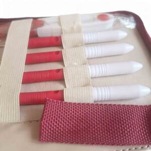 8피스 1.0mm-2.75mm 레드 그라데이션 알루미늄 코바늘 인체공학적  핸들 케이스 포함 초보자호환  세트