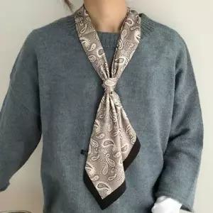 여성 유니크 패턴 디자인 쁘띠 실크 스카프