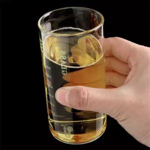 눈금 계량컵 유리잔