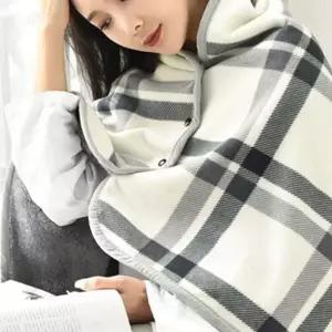 무릎 담요 직장인 사무실 블랭킷 똑딱이 어깨 담요 보온 체크 겨울 수족냉증 빅사이즈 캠핑용 극세사