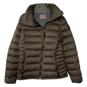 몽벨 브라운 카키 로고 경량 다운 패딩 M