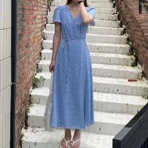 (스타일하우스) 원피스 OPS 로맨틱한 블루 드레스 랩스타일 꽃무늬 쉬폰 브이넥