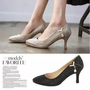 [타미나]7cm 블링블링한 글리터 소재 비즈 포인트 슈즈 AM7008 (S2955592)