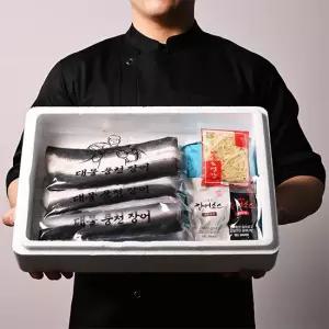 블랙라벨 고창 풍천장어 선물세트 2호 (장어1kg) 고급부직포+장어 손질 후 550