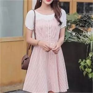 [오노마] ONM 오프숄더 플레어 체크 원피스 가볍고 산뜻한 데이트룩 (S8117705)