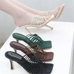 [오노마] ONM 스퀘어코 스트랩힐 하이힐 여름 캐주얼구두 데일리힐 (S8648310)