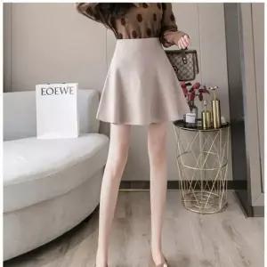 [오노마] ONM 베이지 플레어 니트 니트스커트 스커트 플레어스커트 (S12077579)