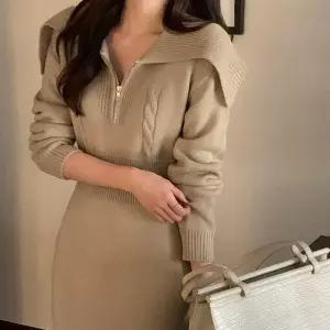 울함유 데이데이 반집업 세일러 울 니트 원피스 op14956