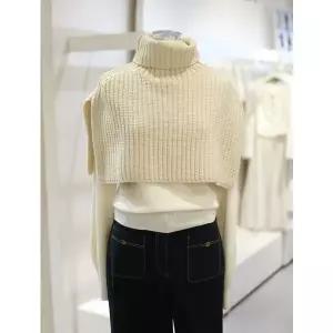 [JJ지고트](의정부점)터틀넥 크롭 니트 베스트 (GPAR1VT101)