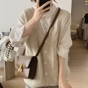 여성 울 꽈배기 니트 베스트 조끼 브이넥 쪼끼 베이지 (WD2FCC8)