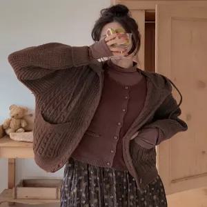 [엘루이즈][엘루이즈] 크랜비 도톰 꽈배기 후드 니트 가디건(3color)