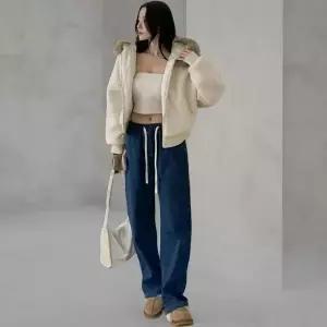 [하프클럽/옷자락]여성 일상복 따뜻한 기모 통 넓은 청바지