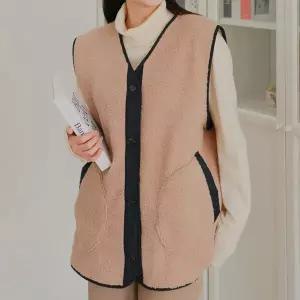 [하프클럽/아이우먼]아이우먼 도톰한양털배색베스트 WBV925M512 빅사이즈