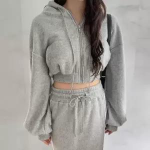 [옷자락]여성 가을겨울 루즈핏 크롭 후드 세트 밴딩 롱스커트_P414568583