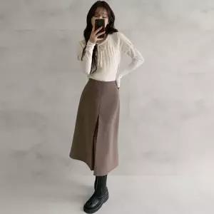 [다잇템] 여성 뒷밴드 보온 폴리스판 앞주름 롱스커트_24004400_588872