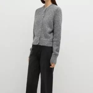 갤러리아 라운드넥스팽글글리터단추가디건