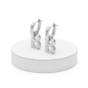 [발렌시아가]생산 B CHAIN XL 이어링 599233 TZ99S 0926 818335