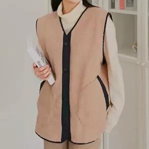 [셀러허브 패션]아이우먼 도톰한양털배색베스트 WBV925M512 빅사이즈