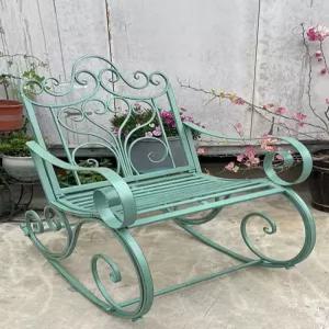 야외 카페 철제흔들의자 인테리어 휴식 북유럽