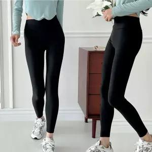 여성 하이웨스트 스타일 편안한 밴딩 레깅스두꺼운 가을 따뜻한 조깅 7부 겨울 요가 기모 운동 기능성 치마