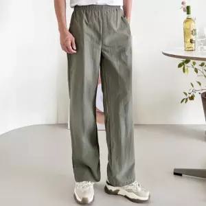 쿨 소재 데일리 웨어 남자 와이드핏 밴딩 팬츠 바스락 시원한바지 일자 밴팬츠 하의