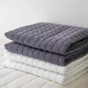 글로리 마이크로실크 밴딩 카페트 겸 패드침대 깔개 침대용 자취방선물 자취생 이사 이불 부드러운 사계절