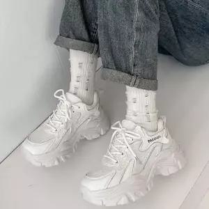 여성 데일리 운동화 어글리 슈즈 심플 키높이 신발