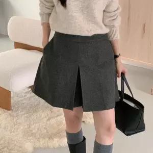 [다잇템]여자 넓은 슬릿 겨울숏팬츠 백밴딩 치마바지