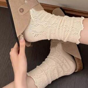 여성을위한 레트로 중공 패션 미드 튜브 블랙 스타킹을위한 파일 여성 걸스 느슨한 스위트 캐주얼 베이지 양말