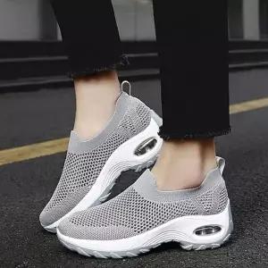 [셀러에이드]워킹화 인기 운동화 슬립온 가벼운 감성 여자 메쉬 니