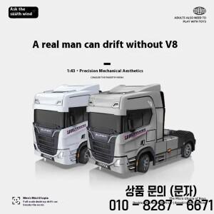 미니 데스크탑 드리프트 트럭 1:43 스케일 RC카 자이로스코프 2.4G 시뮬레이션 자동차 조명 및 타이어 포함