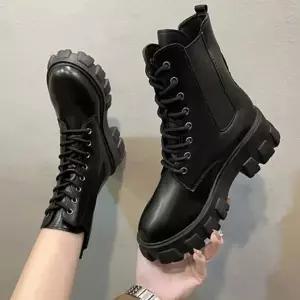 여성워커 여성 빅사이즈 워커 부츠 청키솔 블랙 1P 레이스업