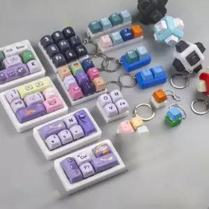 클릭커키링 스트레스해소 키보드 스위치 열쇠고리 랜덤패턴 피젯