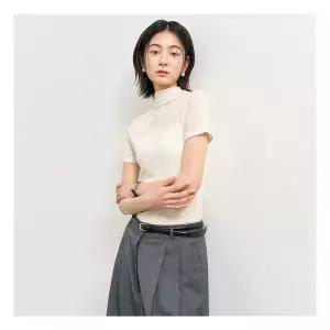 WOMAN 아세테이트 모크넥 슬림 반팔티 [IVORY] / WBE2L01526 175053