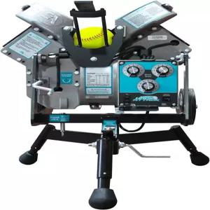 스포츠 공격에 의한 주니어 해킹 공격 소프트볼 피칭 머신