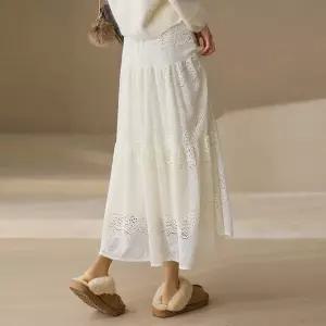 [스타일온미] 블라미 눈꽃 날개사 레이스 기모안감 캉캉 A라인 롱 플레어 스커트