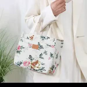 [사러왕]예쁜 꽃가라 보온보냉 직장인 도시락 가방 이유식보냉백 런치백 골프 보냉가방 파우치  [평점상위]