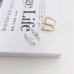 [토끼귀상점] 진주 앤 볼 와이어 레이어드 이어커프 귀찌