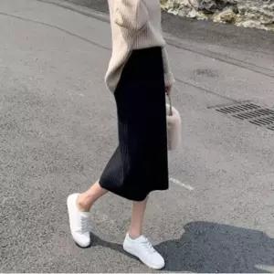 여성 겨울 슬림핏 니트 스웨터 밴딩 롱 스커트 치마
