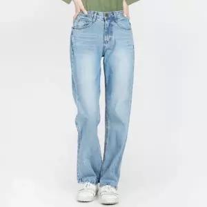 블레오 여성 빅사이즈 기본 와이드 중청 청바지 DM2512161256