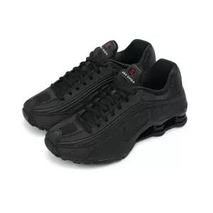 [나이키]나이키 W 샥스 R4 블랙 AR3565-004