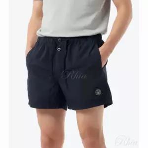 [스톤아일랜드]K1S15B100006 S0043 V0025 남성 로고 패치 반바지 149786837