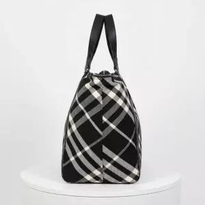 [버버리]Large field tote 8086476 라지 필드 토트백 818859