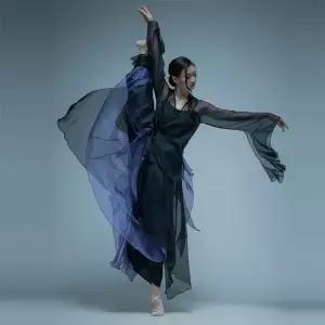 한국무용 연습복 댄스복 투톤 세트 치마바지 입시복 의상